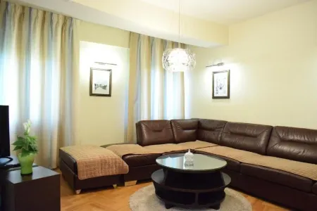 Urban Vibe Apartments 2