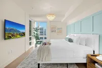 Modern Luxury 1BD Home w/ Pool & Gym