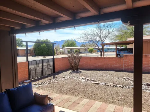 Sunny 2bd Retreat with Mountain Views, Fireplace, AZ Room & GVR Access!