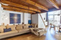 Rue du Centre | Bright duplex near Montreux train station