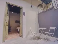 Enchanting suite with WiFi, King size-bed in Puebla. excellent location.