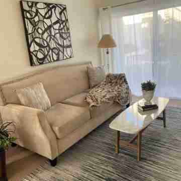 2-bedroom condo in Santa Clarita with WiFi, AC. Others