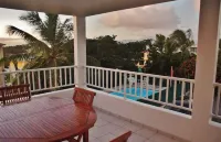 Very nice T3 apartment with swimming pool near the sea