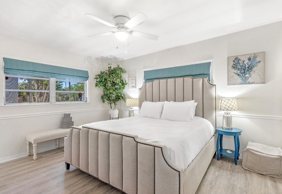 Blue Beach Bungalow 이미지