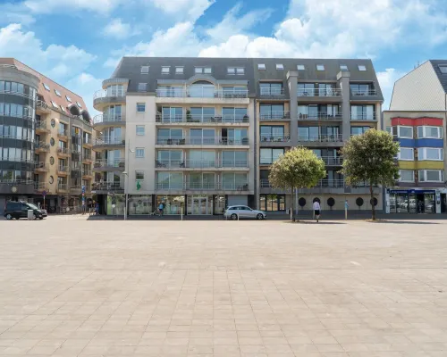 Bright Coastal Stay in Bredene Hoteles en Bredene