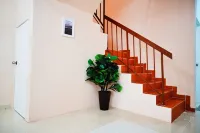 Peach Homestay Bandar Tasik Puteri Hotels in Rawang