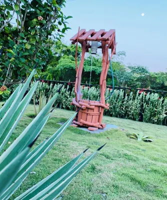 Rent an individual room or all 4 rooms, with WiFi, AC in Las Veraneras, Acajutla Hoteles en 