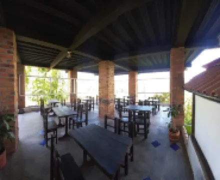 ヴィラ ティクナ のホテル