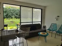 Modern apartment located in a resort style condo, pools, jacuzzi, soccer field,.