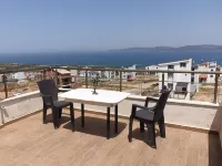 Charming 3-bedroom villa in wonderful Izmir with AC, WiFi