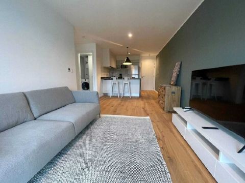 Exclusive apartment on the Rambla with city view