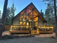 Out of Office: Cozy A-frame cabin in the pines near trails and adventure! - Alppimaja