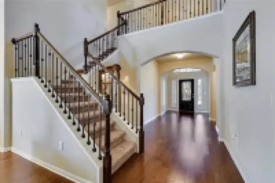 Spacious Modern 4BR / 3.5BA Retreat w/ Home Office & Quick Austin Access