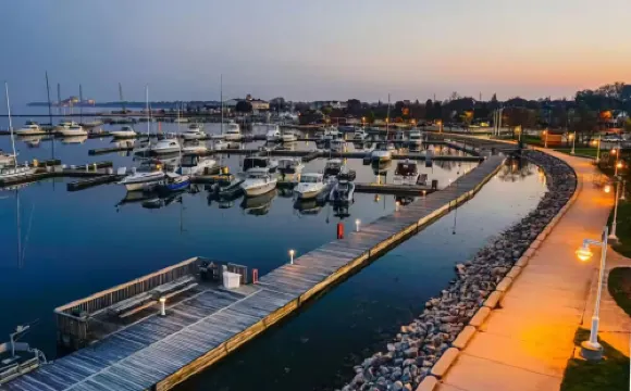Sheboygan Sunrise Beach Stay