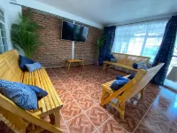 Descansa y Conecta en Casa Luna, Tranquila y Segura Proxima al Aifa Hotel a Ecatepec de Morelos