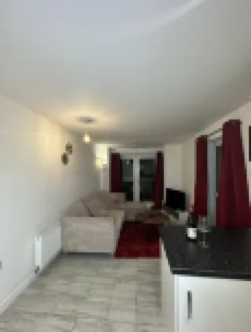 Feel Comfy Apartment.Our modern apartment is located in the heart of Dartford