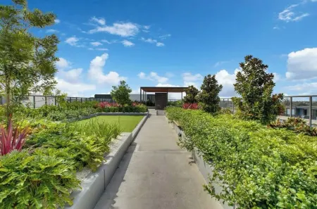 Entire 2BR Cozy Apartment near Beach and Shopping mall