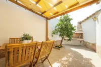 La Casa dei Fiori d'Arancio Hotels in Capoterra