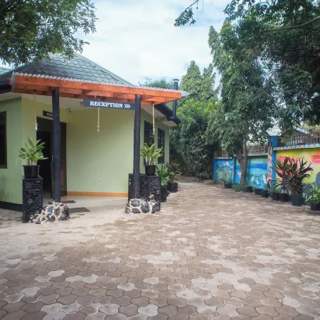 Arusha Giraffe Lodge