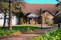 Macdonald Botley Park Hotel and Spa Hotels near The Ageas Bowl