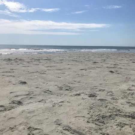 5 Bedroom & 5 Bath Beachfront House w/ Private Pool, Hot Tub & Beach Boardwalk!