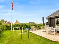 "Regnwald" - 400m from the Sea