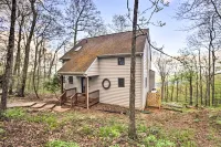 Serene Hideaway with Views, 1 Mi to Hike and Ski! - 3-Star