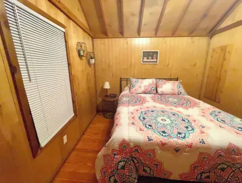 The Oak Oasis - Gorgeous views and a hot tub