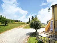 Apartment in Collesalvetti near Pisa