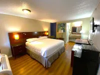 Travelodge by Wyndham San Antonio Lackland AFB North Hotels near Acme Park