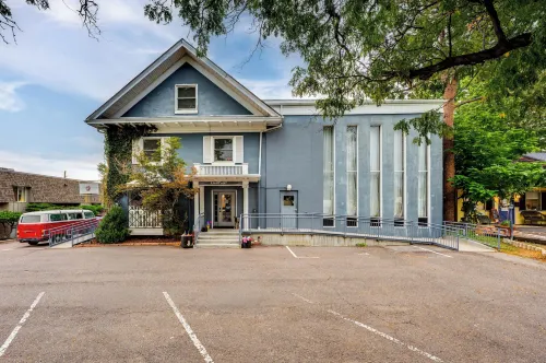 Heated Pool: Tropical Townhome in Wheat Ridge - Boutique