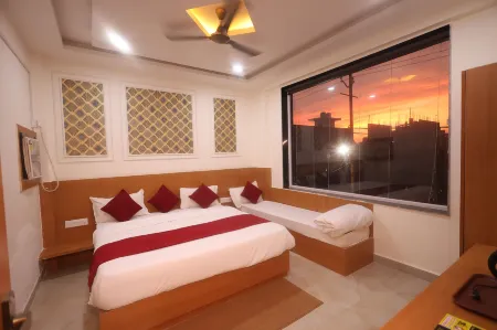 Hotel Divine Orchid Отели в г. Панигаон Хадер