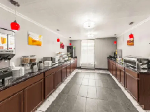 Quality Inn Forest City Hotels in Forest City