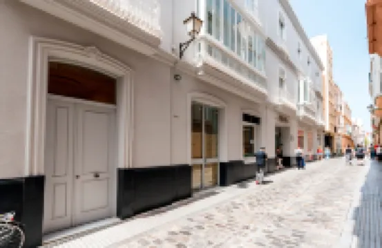 Beautiful 1 bd apartment in the historic center of Cadiz. Sagasta