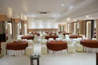 Grand Sarovar Portico, Latur - فطور