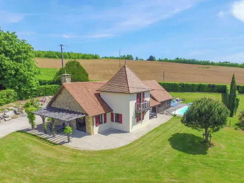 Tranquil Villa in Dordogne