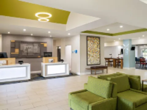 Holiday Inn Express & Suites FLORENCE I-95 @ HWY 327 by IHG Hotels in Florence