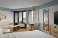 The Ellie Beach Resort Myrtle Beach, Tapestry by Hilton