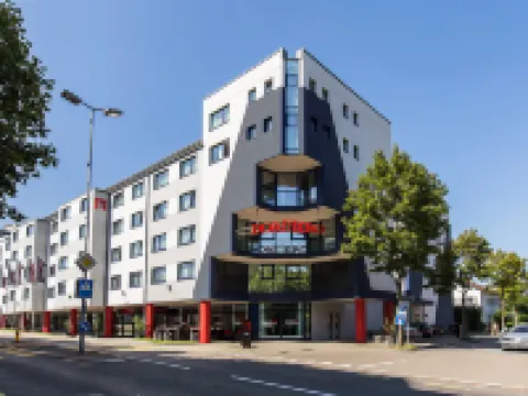 โรงแรมดอร์เมโร สนามบินซูริค โรงแรมในซูริก