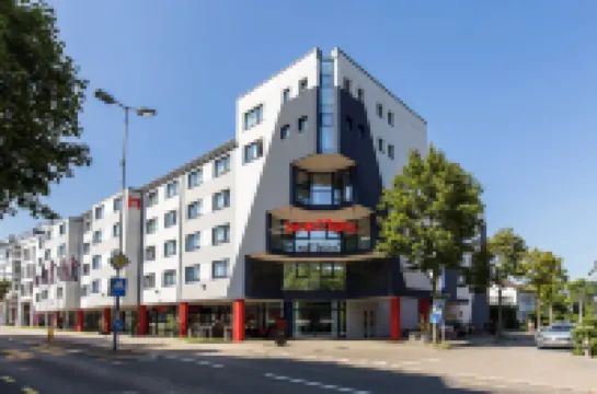 DORMERO Hotel Zürich Airport