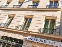 Mercure Paris Butte Montmartre Basilique Hotels near La Cigale