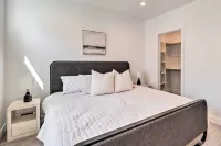 Modern-Chic Provo Townhome 1 Mi to BYU Campus - balcony