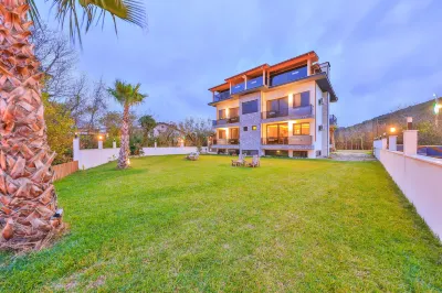 Ağva Pieria Luxury Hotel Plus 16 Hoteles cerca de Kilimli Sahil Kamp Plaj Alani