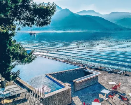 Carine Hotel Delfin Hotels in Bijela
