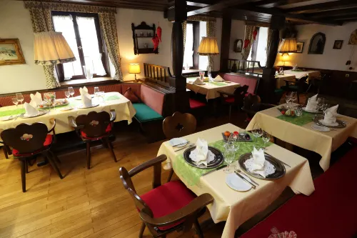 Schwarzwaldhotel Stollen Hotels in Waldkirch