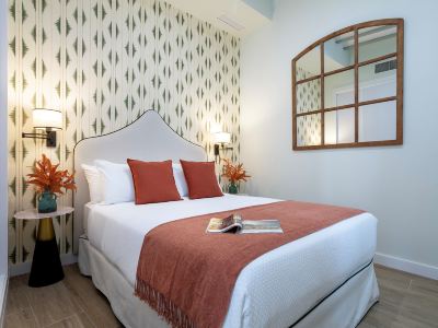 Genteel Home Patrocinio IV