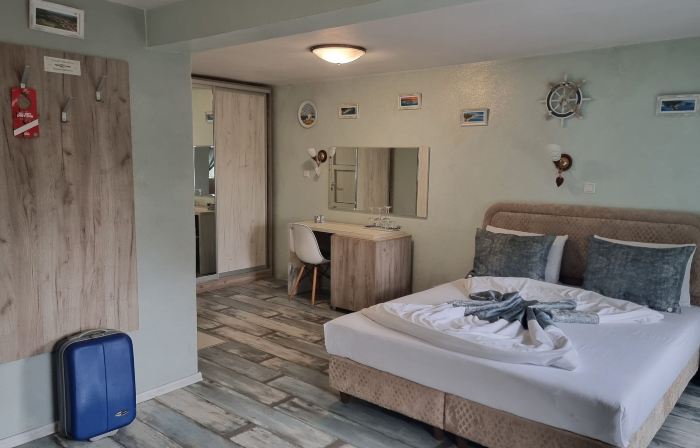 Jeweller Hotel
