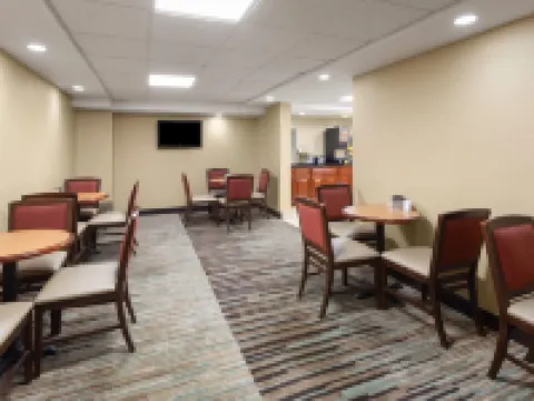 Days Inn by Wyndham Dumfries Quantico Hoteles en Montclair