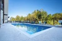 Holiday Inn Express & Suites Murfreesboro West by IHG