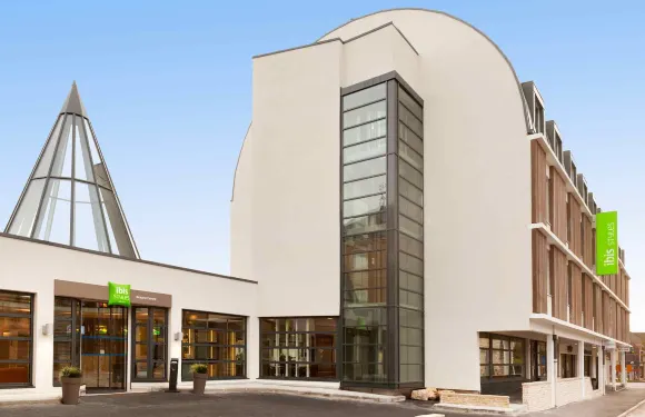 宜必思尚品博那中心酒店